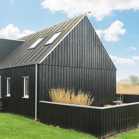 4 Star In Humble-by Traum Holiday home