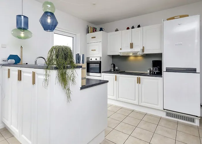 4 Star In Humble-by Traum Holiday home